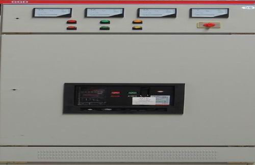 通道低压配电箱